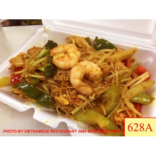 628A. BÚN XÀO SINGAPORE ĐỒ BIỂN - SINGAPORE STYLE VERMICELLI WITH ASSORTED SEAFOOD, MIXED VEGETABLES & EGG
